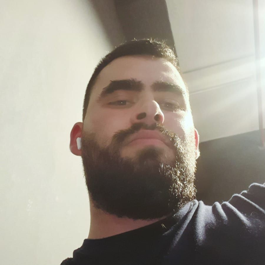Profil de Nhat